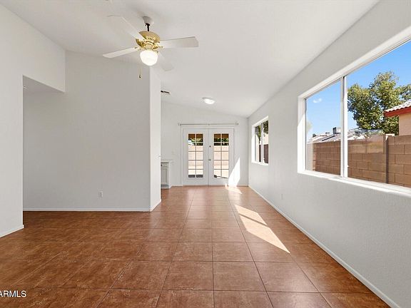 2nd image of 3108 W SALTER Drive