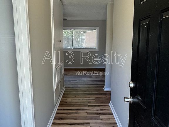 4th image of 457 Mulligan Dr