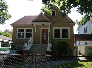 6718 Flora Ave S, Seattle, WA 98108
