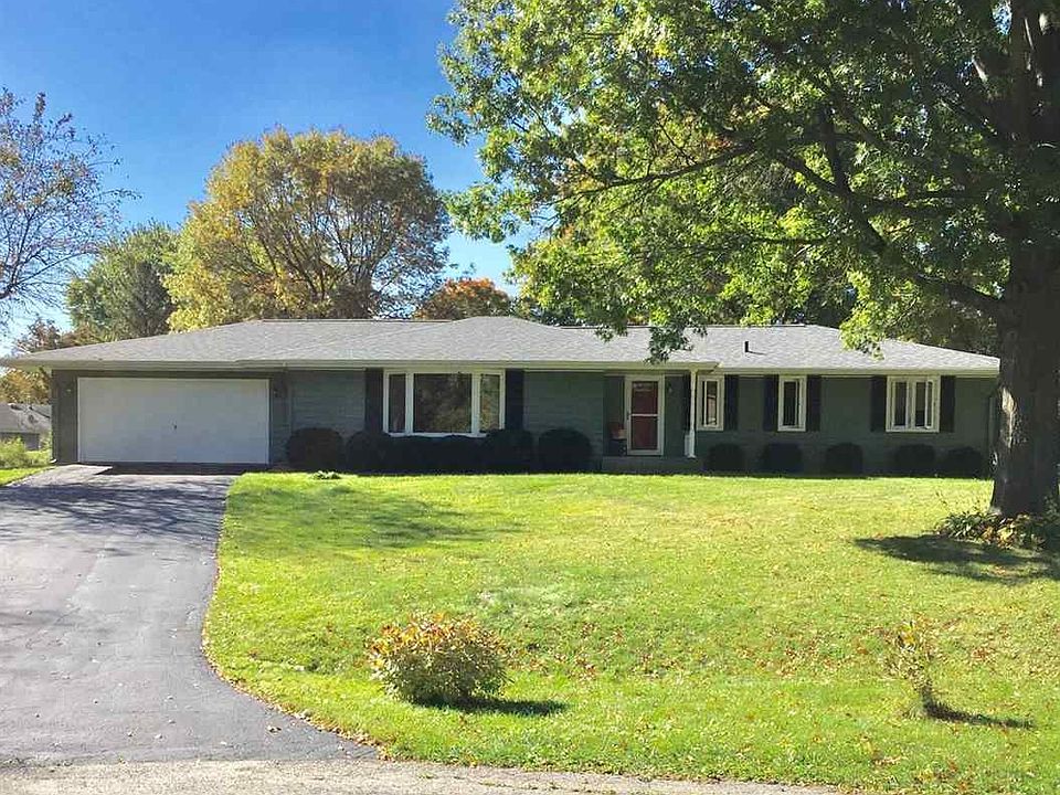 1st image of 2415 Primrose Pl