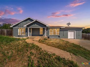 1585 E Central, Lorena, TX 76655