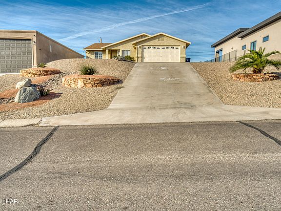 4th image of 3073 Winterhaven Dr