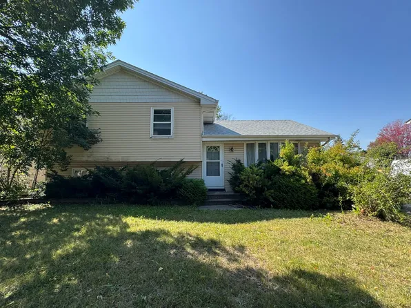 2509 Ruth Fitzgerald Dr, Plainfield, IL 60586