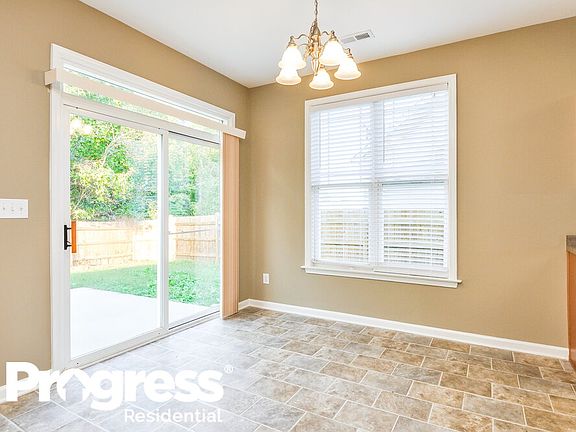 3rd image of 105 Marino Pl