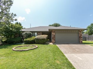 4065 S Ashmont Ave, Springfield, MO 65807