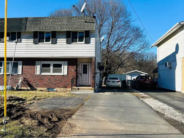 203 E Bacon St, Pottsville, PA 17901