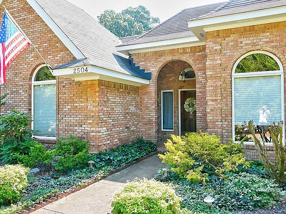 4th image of 2504 Las Brisas Dr