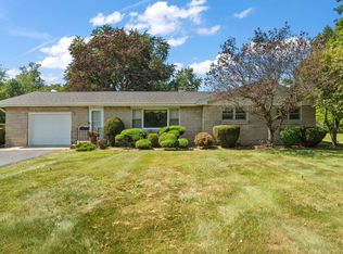174 Longwood Dr, La Porte, IN 46350