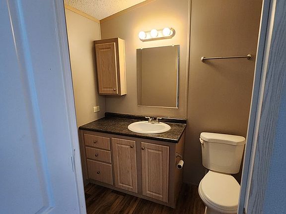 3rd image of 800 S Eastgate St #552