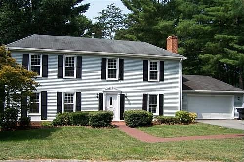 1st image of 5915 Penguin Dr