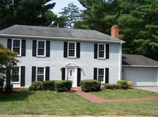 5915 Penguin Dr, Roanoke, VA 24018