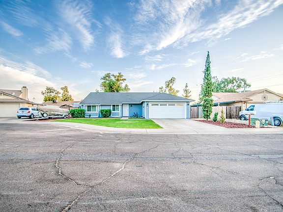 4th image of 6035 W Manzanita Dr
