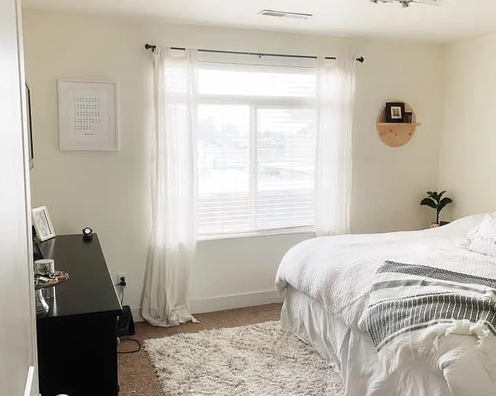 381 S State St #11 — Photo 10