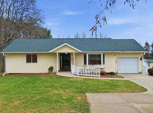 305 Mack Dr APT 9, Reedsburg, WI 53959