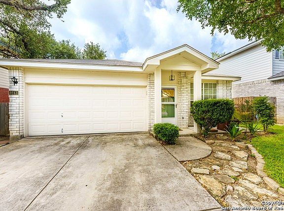 3rd image of 9243 Foxgrove Way