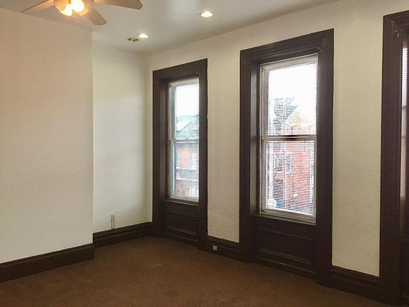 3rd image of 1137 Sheffield St #2