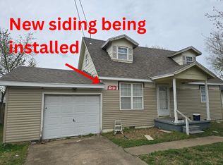 3325 W Dorber Dr, Springfield, MO 65807
