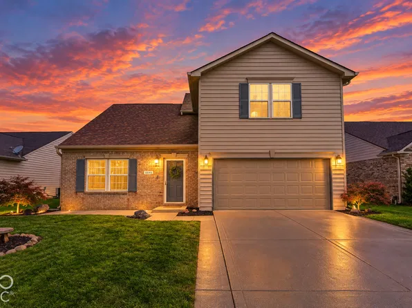 6648 Locust Grove Dr, Indianapolis, IN 46237
