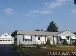 313 Wood St, Tuckerton, NJ 08087