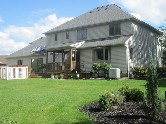 3rd image of 14860 Britannia Ct