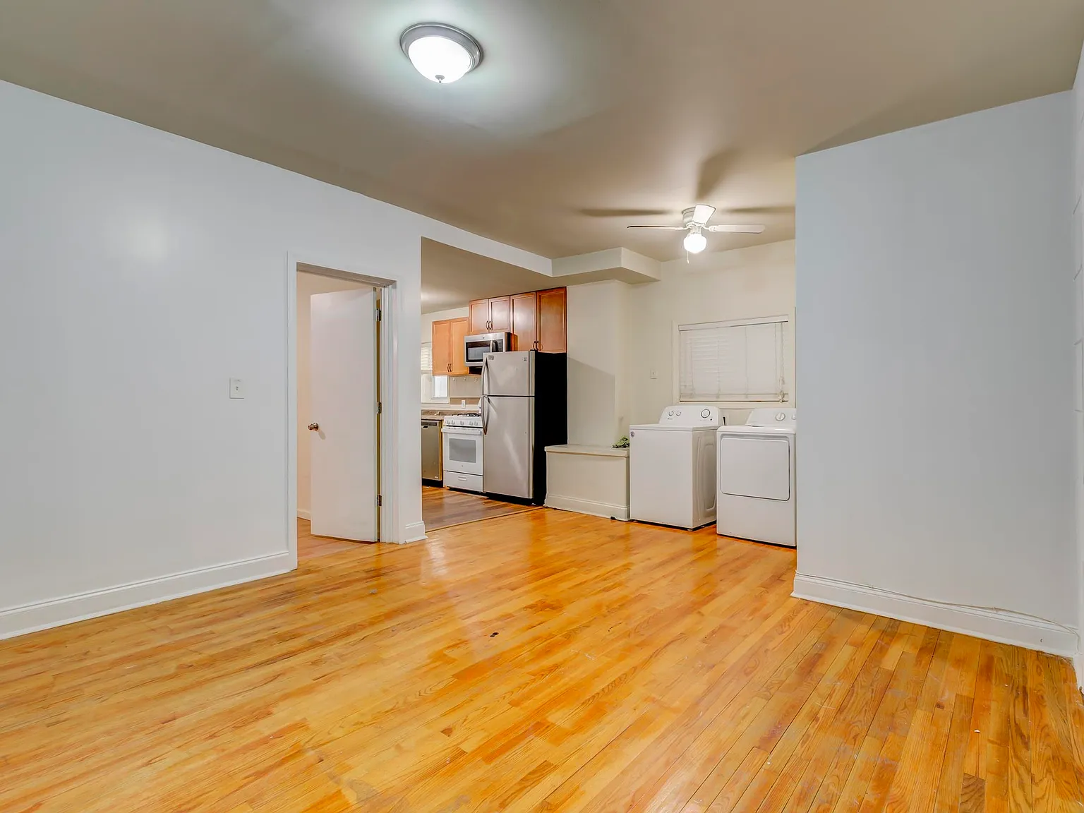 3 bed, 2.0 bath, $2,695 — Photo 1