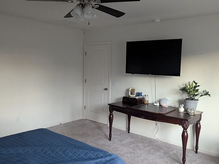 211 Foster St — Photo 17