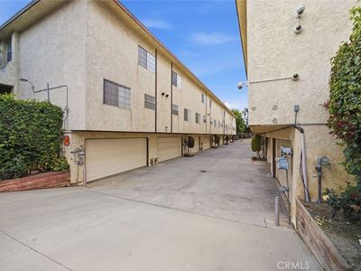 8927 Cedros Ave APT 8, Panorama City, CA, 91402