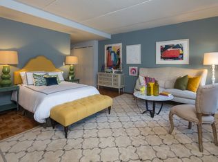 511 W 44th St APT 8B, New York, NY 10036