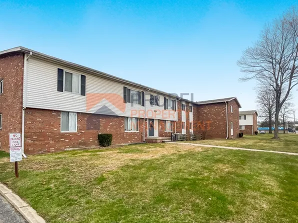 35301 Michelle Dr APT 213, Romulus, MI 48174