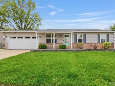 105 W Sunny Hill Blvd, Saint Peters, MO, 63376