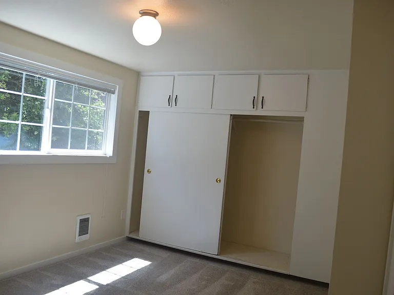 Charming Duplex in Prime Ballard-Fremont Location — Photo 5