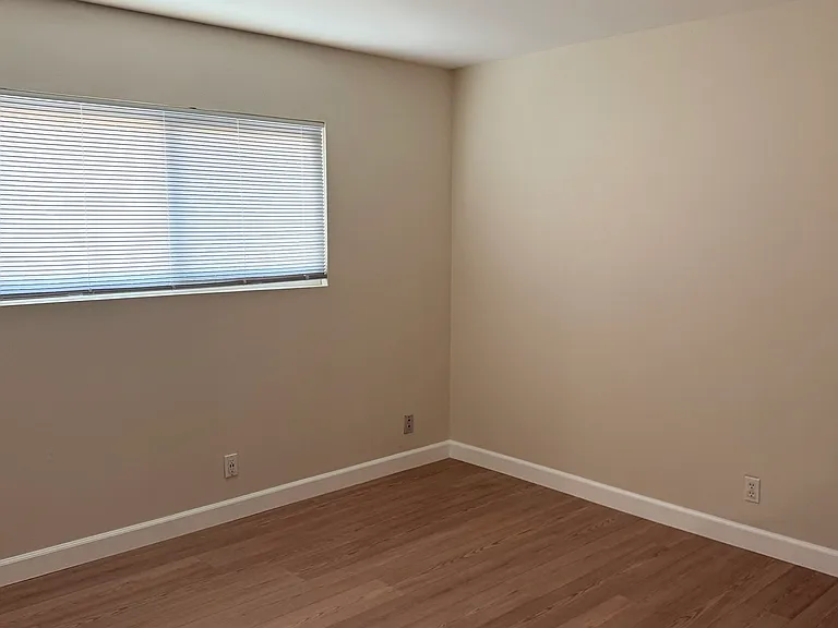 3367 Winterhaven Dr — Photo 9