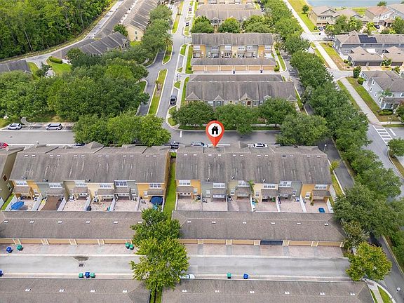 4th image of 7723 Fairgrove Ave