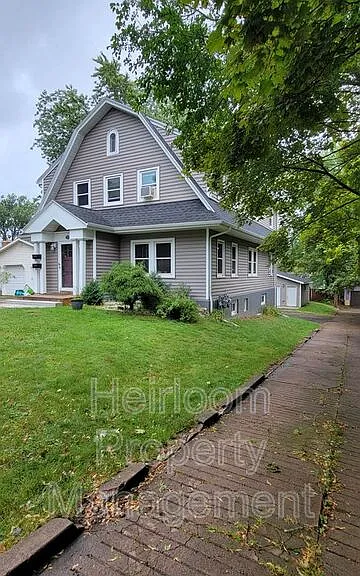 2320 E 2nd St #1 — Photo 13