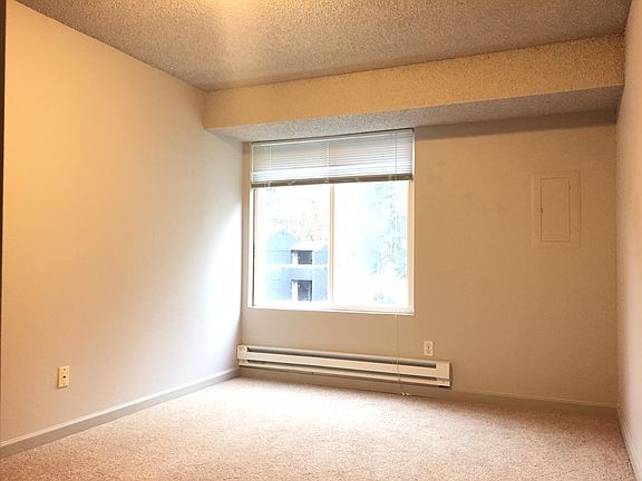 4th image of 2400 Elliott Ave NW APT 1C
