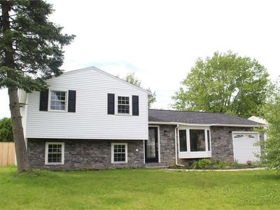 4166 Rancho Park Dr, Liverpool, NY, 13090