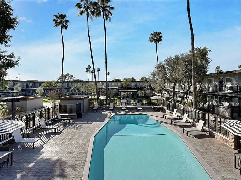 Tierra Palms Apartment Homes — Photo 34