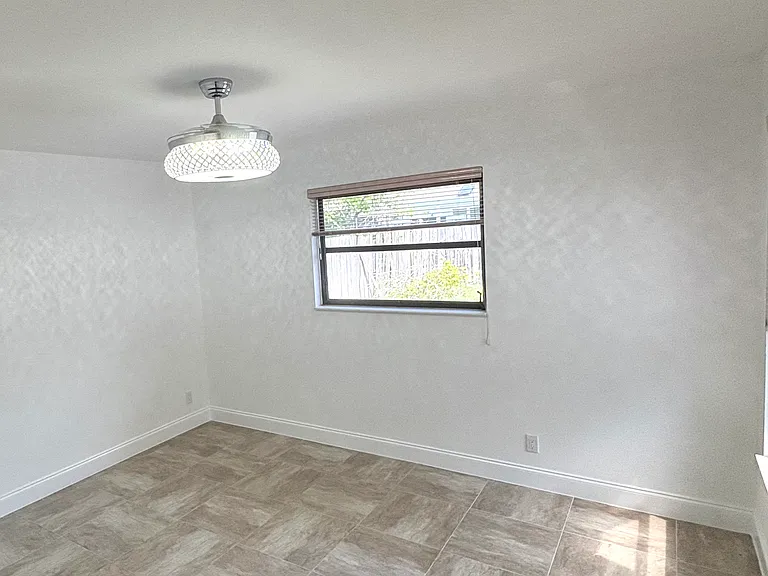 1128 Rainwood Cir — Photo 5