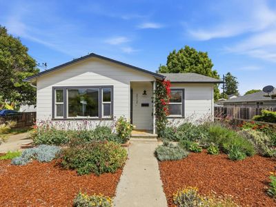 212 Darwin St, Santa Cruz, CA, 95062