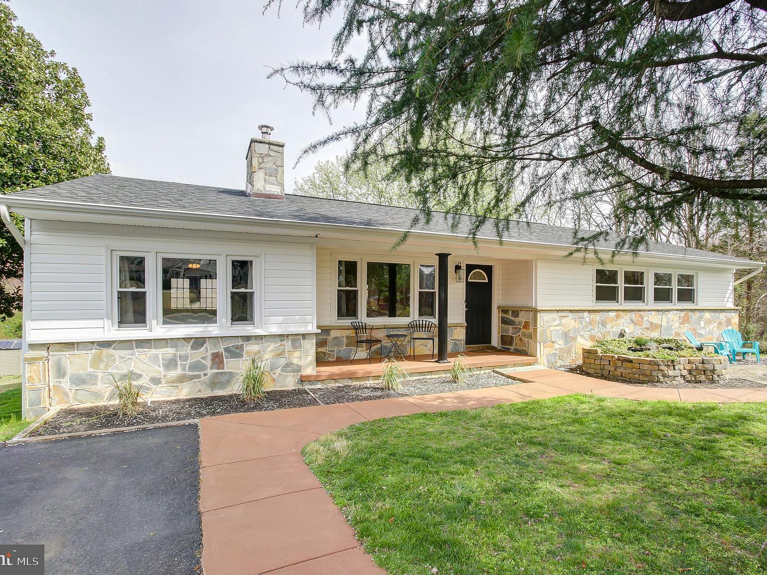 586 Truslow Rd, Fredericksburg, VA 22406 Zillow