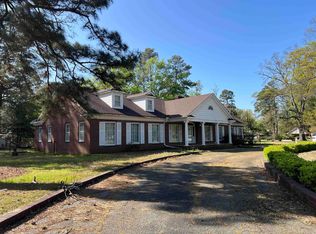 3700 S Olive St, Pine Bluff, AR 71603