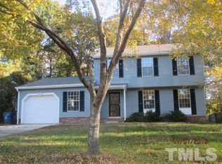 5 Moonlight Ct, Durham, NC 27703