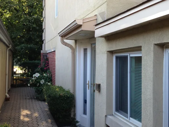 1166 S Plymouth Ct APT 1SW, Chicago, IL 60605