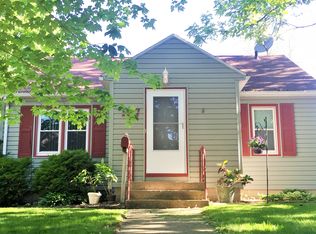 137 Dewey St, Oregon, WI 53575
