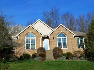 7602 Parkridge Trce, Louisville, KY