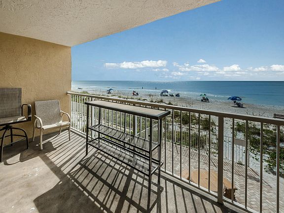 4th image of 19236 Gulf Blvd APT 103