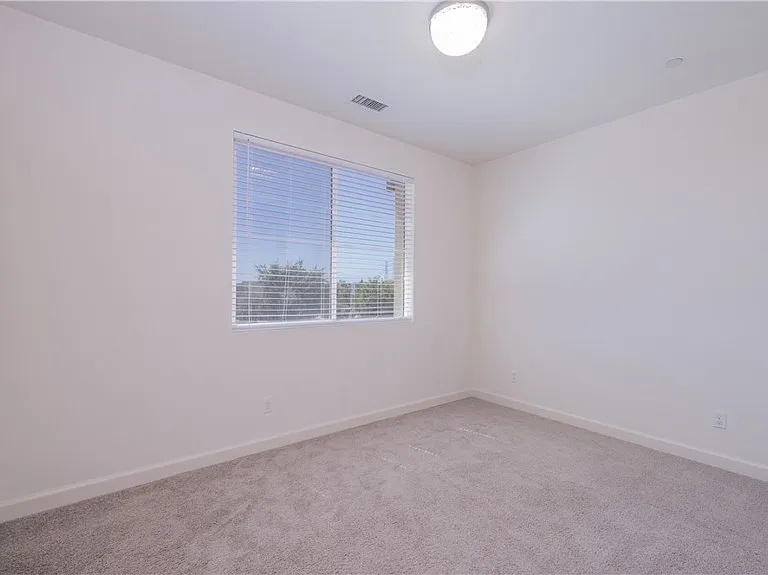 3921 S Jolly Paseo — Photo 16
