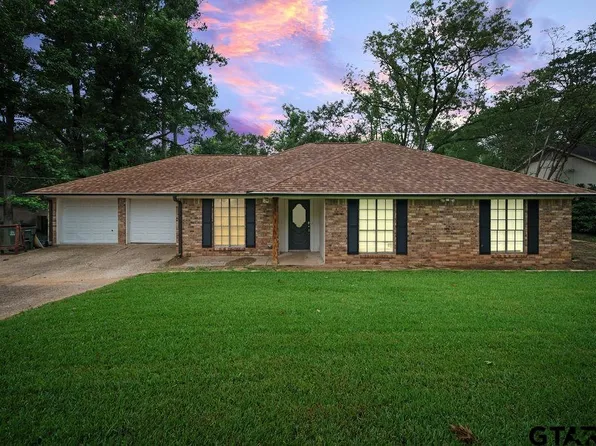 15060 Willowwood Dr, Tyler, TX 75703