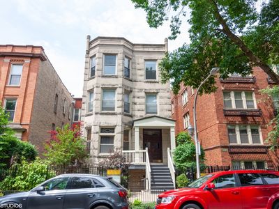 3130 N Clifton Ave APT 1, Chicago, IL, 60657