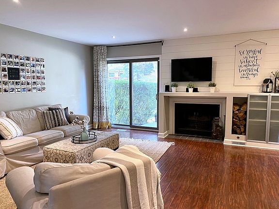 4th image of 1149 Loughborough Ct
